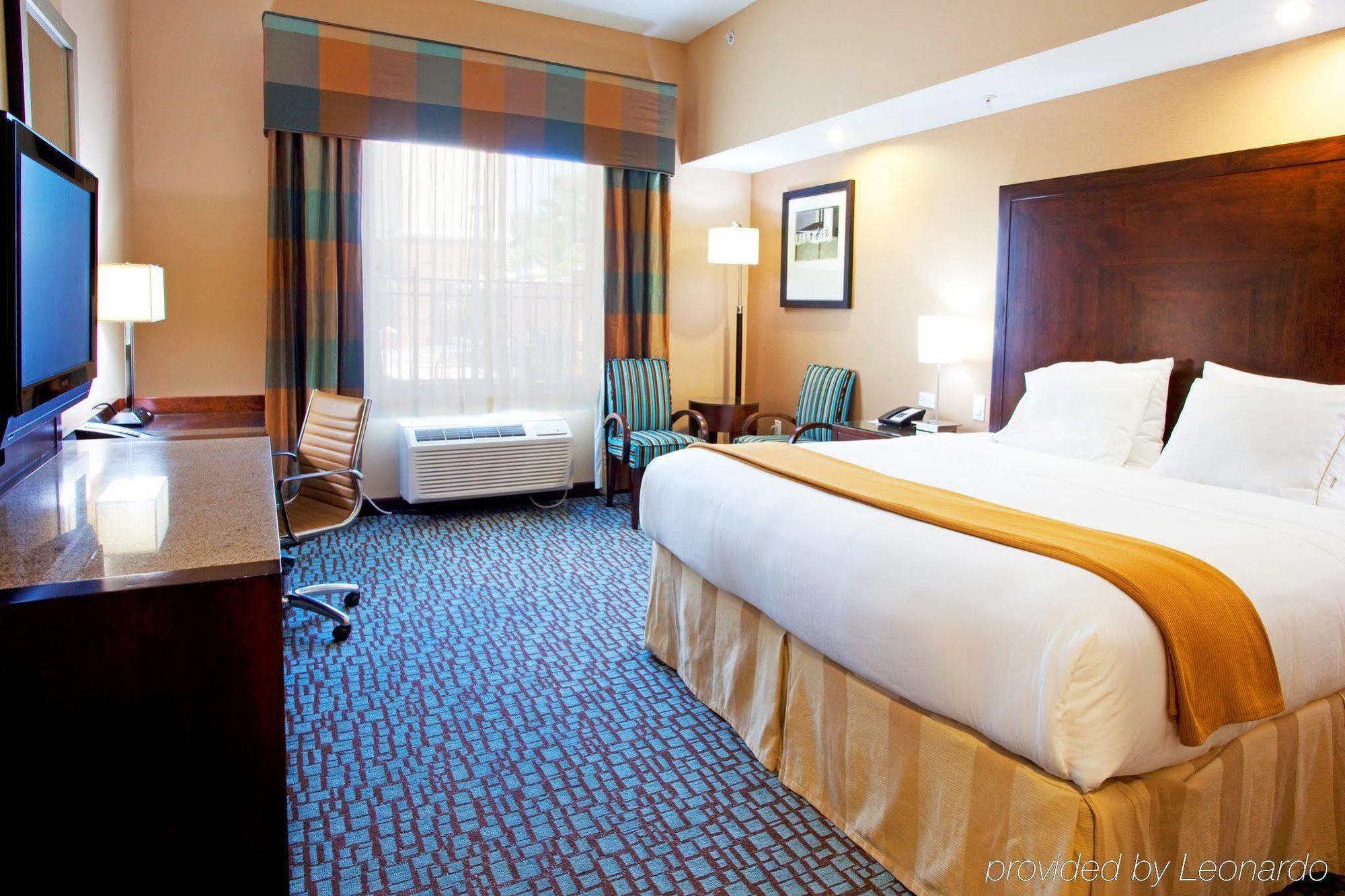 Holiday Inn Express Jacksonville Beach By Ihg Eksteriør bilde